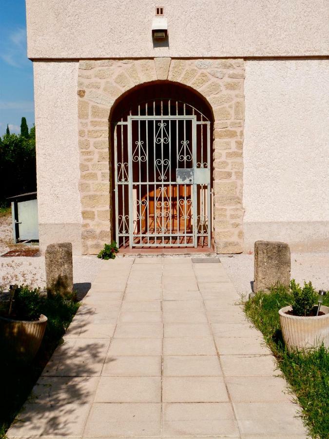 Chambres Salvaterra Sauveterre (Gard) Exterior foto